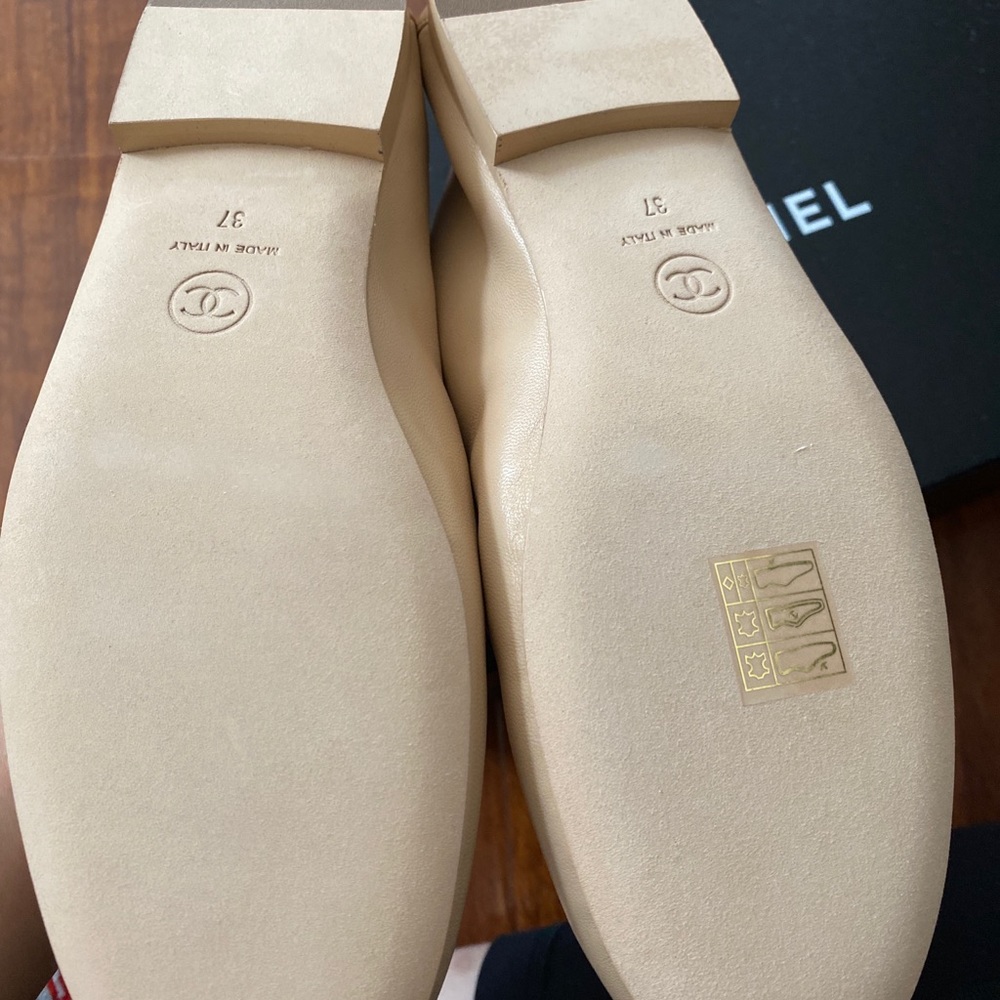 Chanel shoes - Picture 5 of 5